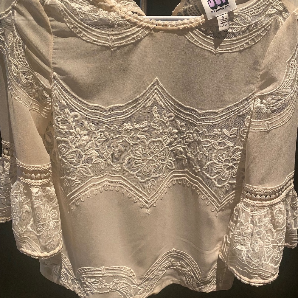 ANNA SUI LACE BLOUSE